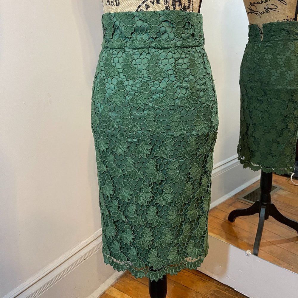 Antonio Melani Women’s Green Crochet Lace Pencil Skirt, Lined